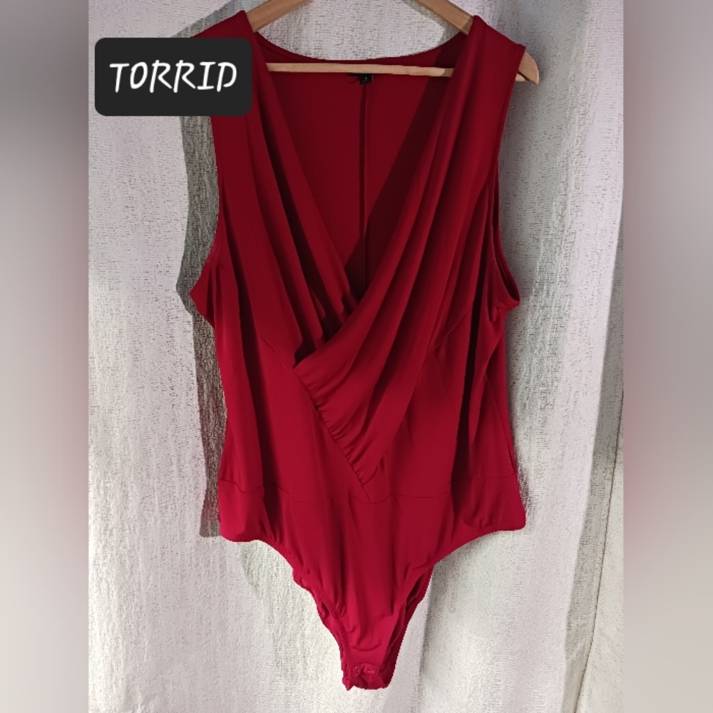 TORRID BODYSUIT Red for Valentines day!! Womens PLUS size 3X or torrid 3